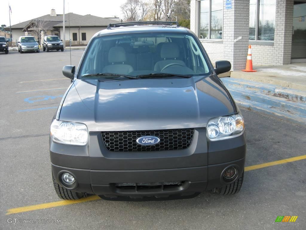 2006 Escape XLT V6 - Dark Shadow Grey Metallic / Medium/Dark Flint photo #2