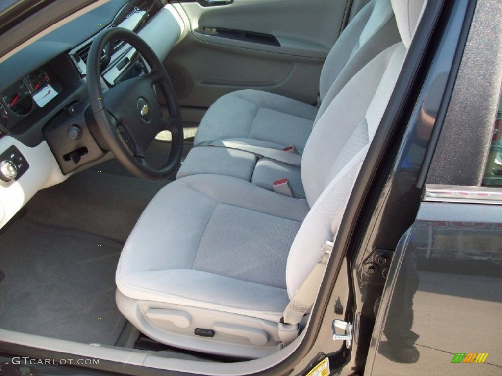 Gray Interior 2013 Chevrolet Impala LT Photo #70934032