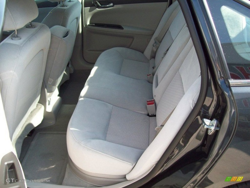 2013 Impala LT - Ashen Gray Metallic / Gray photo #18