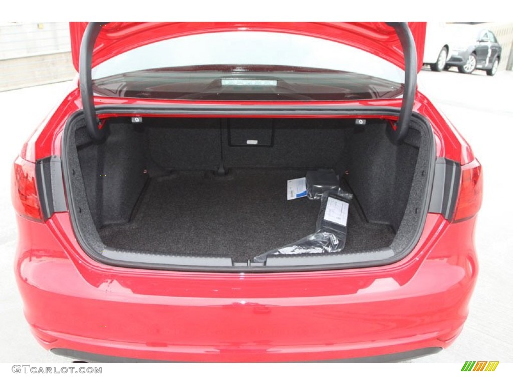 2013 Volkswagen Jetta GLI Trunk Photo #70934509