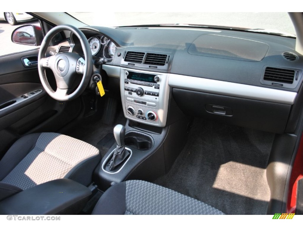 2009 Chevrolet Cobalt LT Coupe Ebony Dashboard Photo #70936589