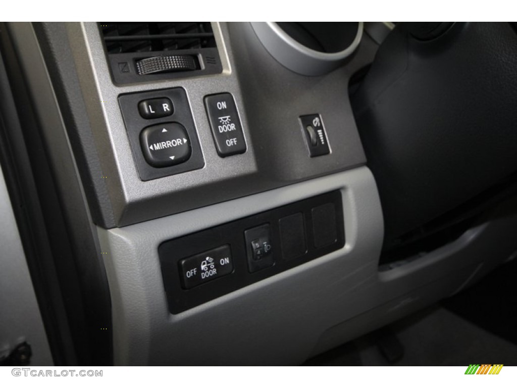 2011 Toyota Tundra Texas Edition CrewMax Controls Photos