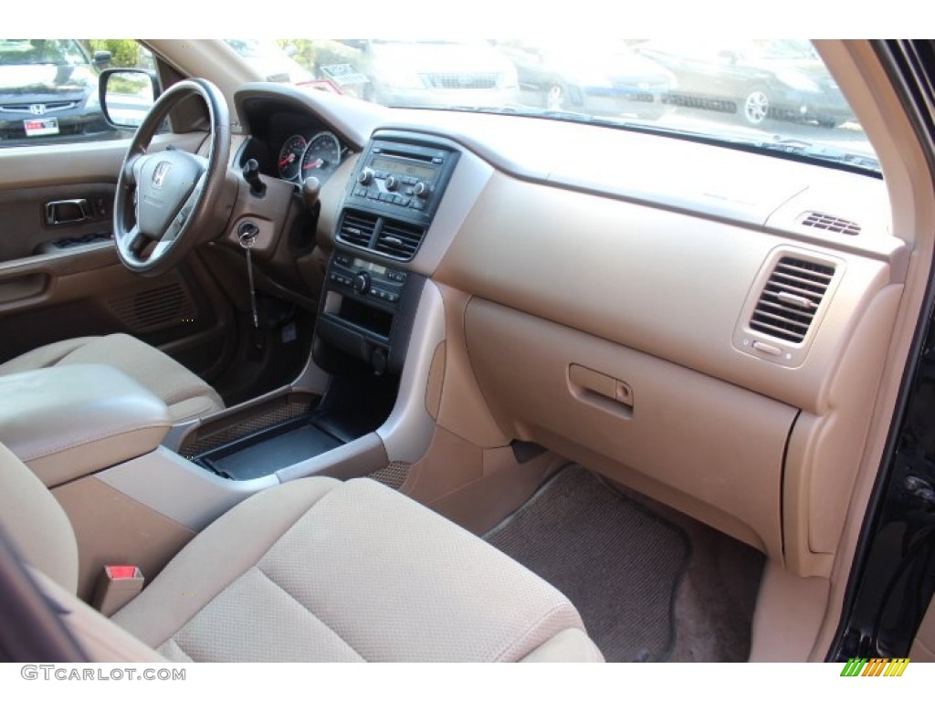 2006 Pilot EX 4WD - Nighthawk Black Pearl / Saddle photo #24