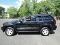 Black - Grand Cherokee Laredo 4x4 Photo No. 3