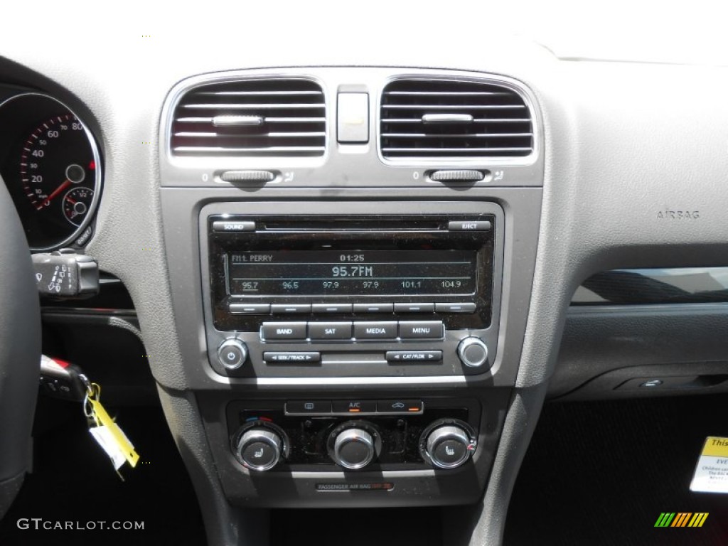 2013 GTI 4 Door - Carbon Steel Gray Metallic / Interlagos Plaid Cloth photo #17