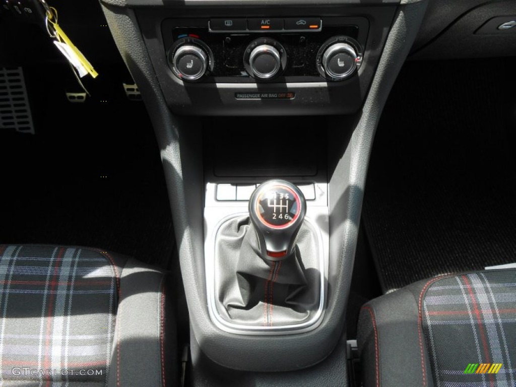 2013 GTI 4 Door - Carbon Steel Gray Metallic / Interlagos Plaid Cloth photo #18