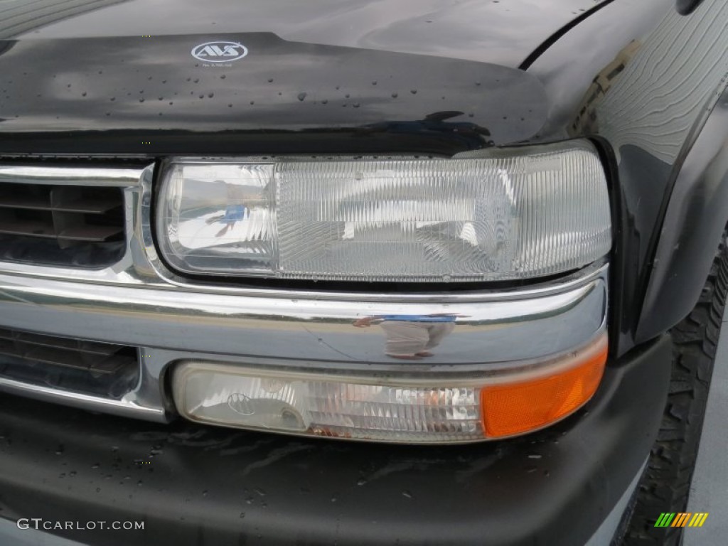 2000 Suburban 2500 LT 4x4 - Onyx Black / Medium Oak photo #8