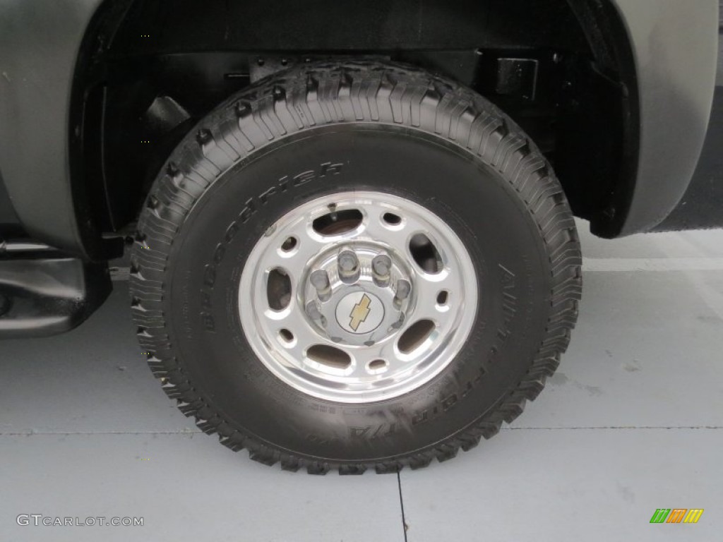 2000 Chevrolet Suburban 2500 LT 4x4 Wheel Photo #70943665