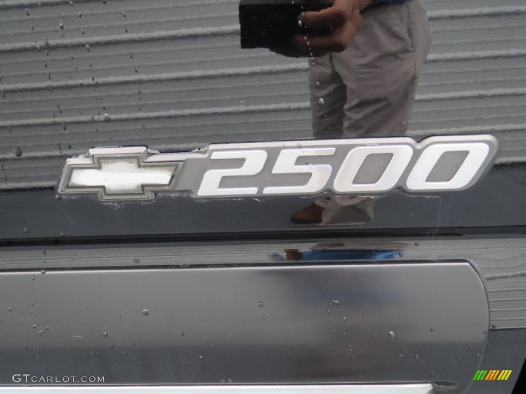 2000 Suburban 2500 LT 4x4 - Onyx Black / Medium Oak photo #14