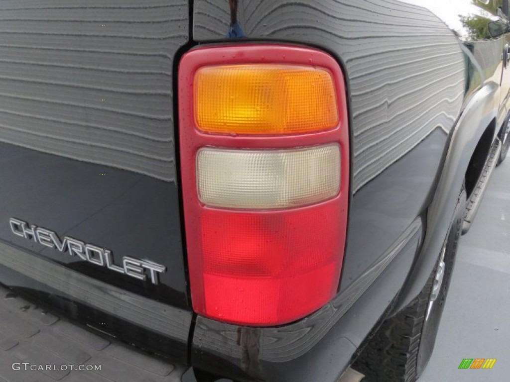 2000 Suburban 2500 LT 4x4 - Onyx Black / Medium Oak photo #20