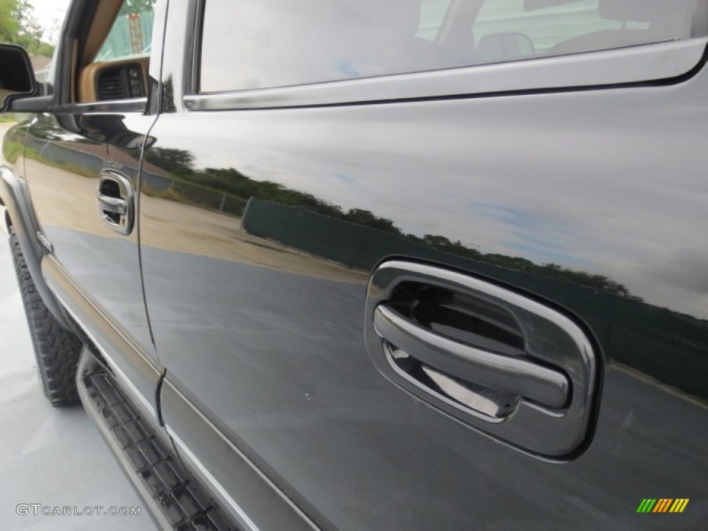 2000 Suburban 2500 LT 4x4 - Onyx Black / Medium Oak photo #22