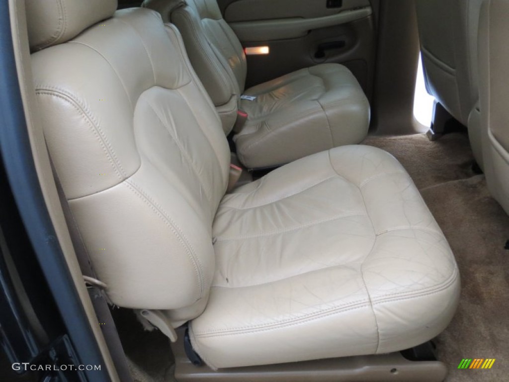 2000 Suburban 2500 LT 4x4 - Onyx Black / Medium Oak photo #32