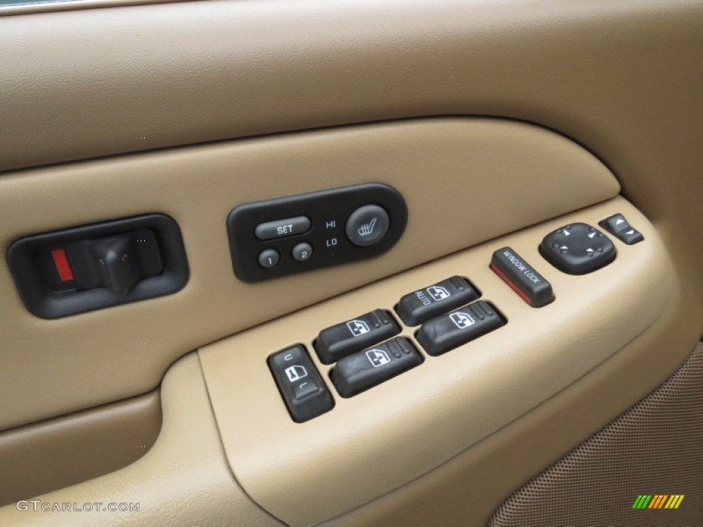 2000 Suburban 2500 LT 4x4 - Onyx Black / Medium Oak photo #39