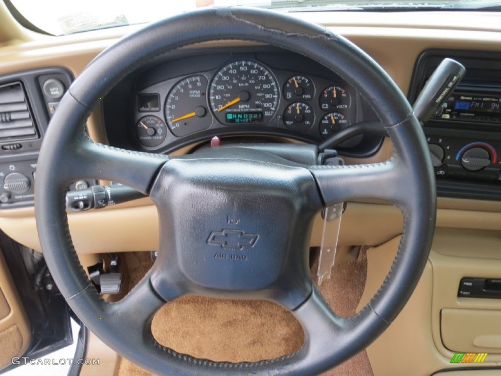 2000 Suburban 2500 LT 4x4 - Onyx Black / Medium Oak photo #47