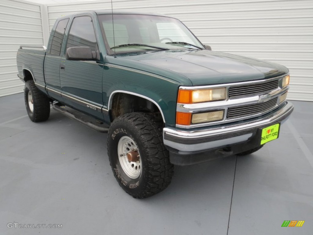 Emerald Green Metallic Chevrolet C/K