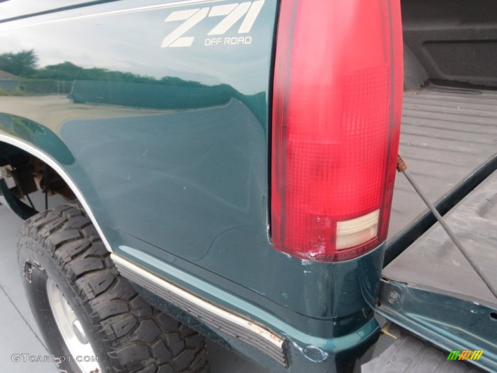 1998 C/K K1500 Silverado Extended Cab 4x4 - Emerald Green Metallic / Neutral photo #18