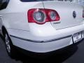 Candy White - Passat 2.0T Wolfsburg Edition Sedan Photo No. 12