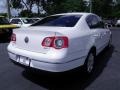 Candy White - Passat 2.0T Wolfsburg Edition Sedan Photo No. 19