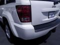 2005 Stone White Jeep Grand Cherokee Limited  photo #14