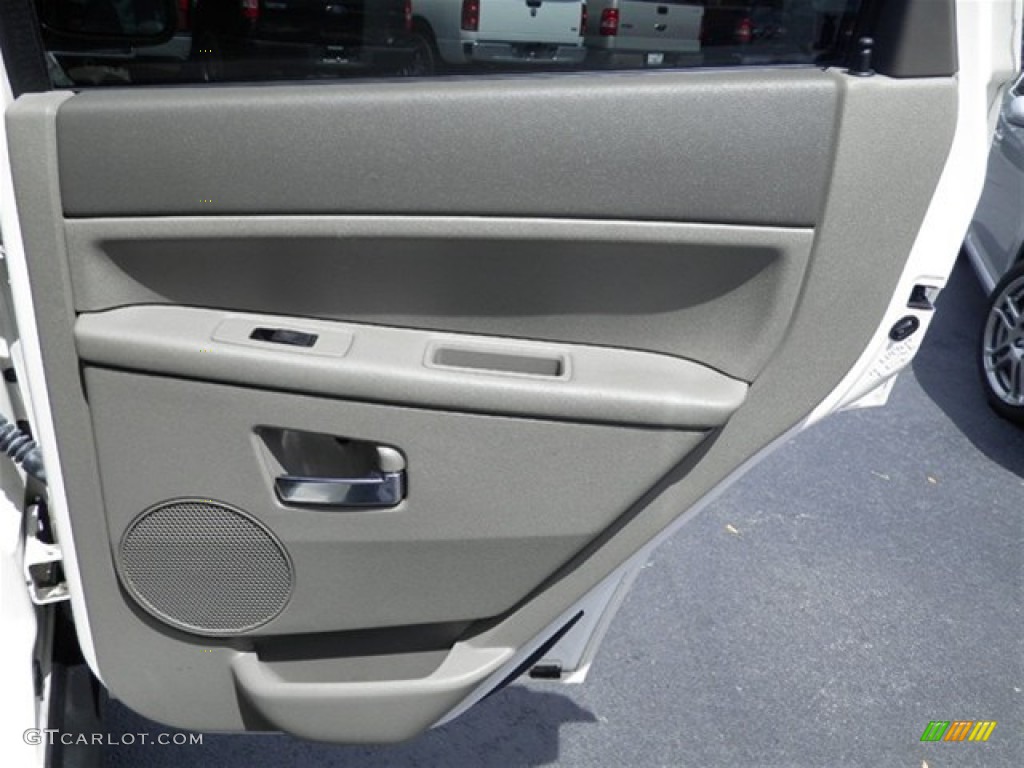 2005 Grand Cherokee Limited - Stone White / Medium Slate Gray photo #26