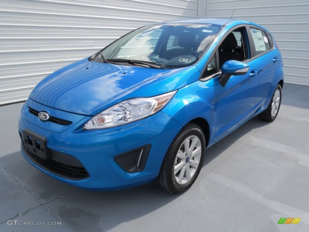 2013 Fiesta SE Hatchback - Blue Candy / Charcoal Black photo #6