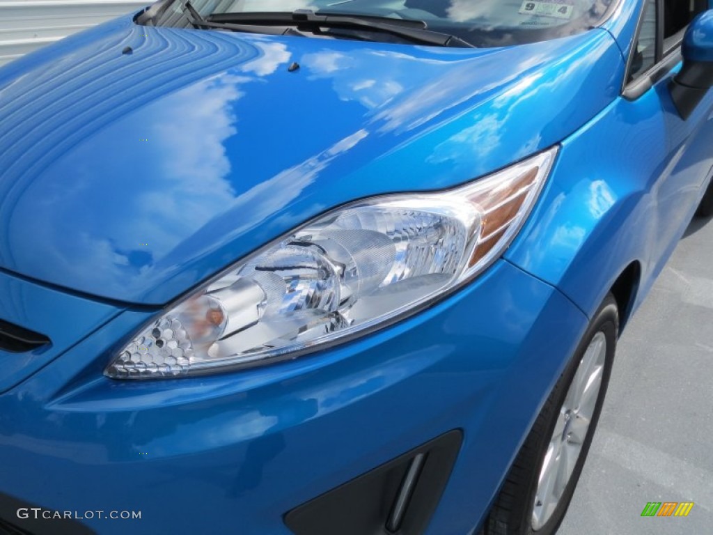 2013 Fiesta SE Hatchback - Blue Candy / Charcoal Black photo #8