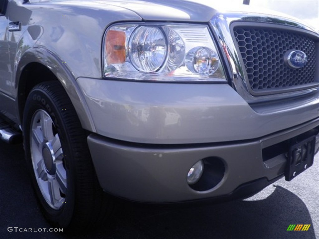 2006 F150 Lariat SuperCrew - Smokestone Metallic / Tan photo #2