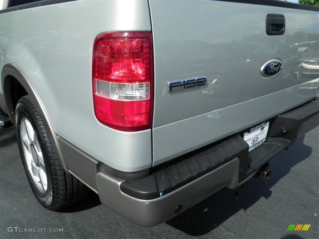 2006 F150 Lariat SuperCrew - Smokestone Metallic / Tan photo #14