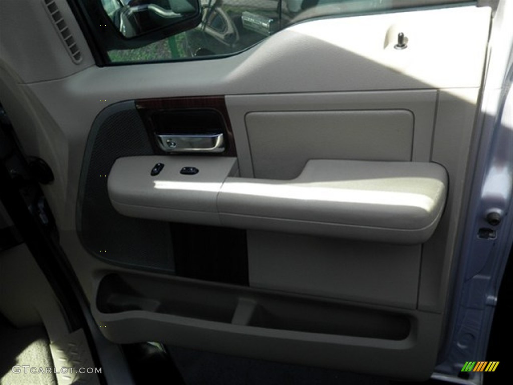 2006 F150 Lariat SuperCrew - Smokestone Metallic / Tan photo #25