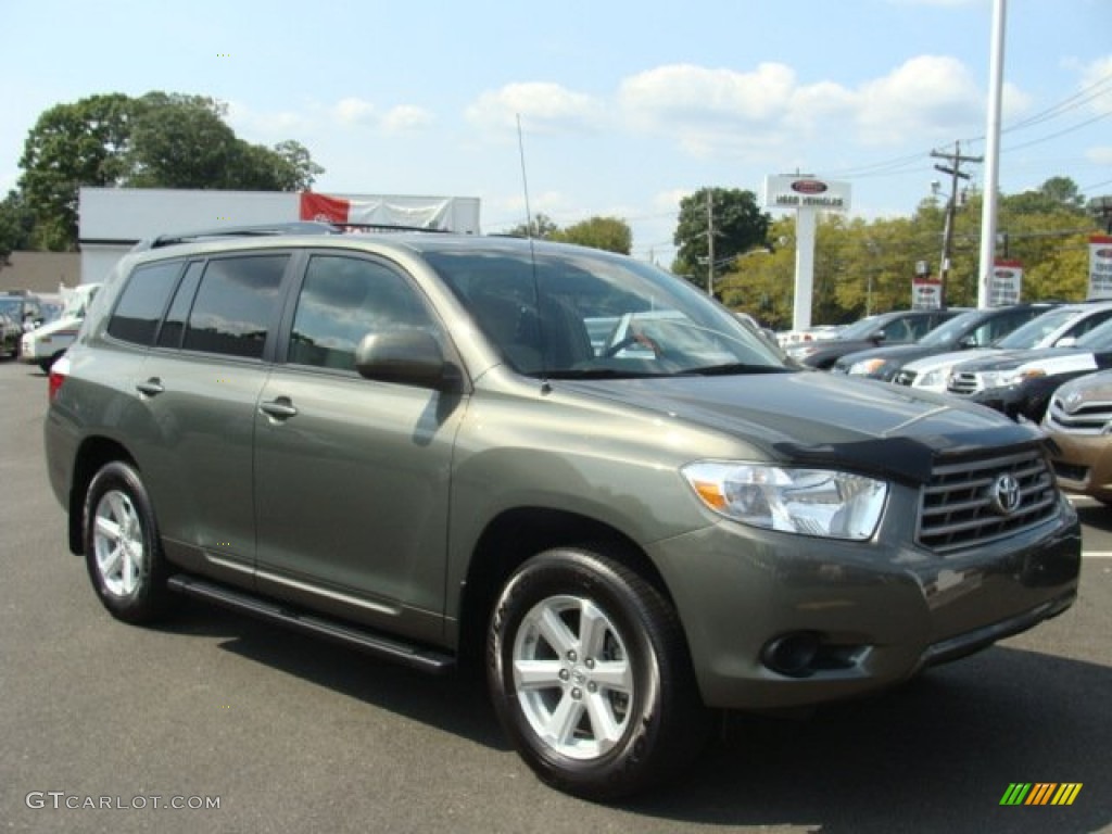 2010 Highlander V6 4WD - Cypress Green Pearl / Sand Beige photo #3