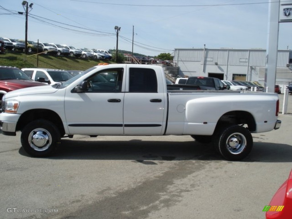 2006 Ram 3500 SLT Quad Cab 4x4 Dually - Bright White / Medium Slate Gray photo #8
