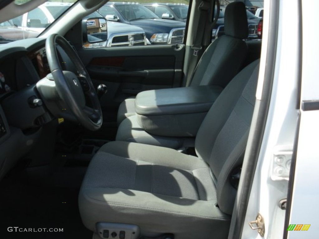 2006 Ram 3500 SLT Quad Cab 4x4 Dually - Bright White / Medium Slate Gray photo #14