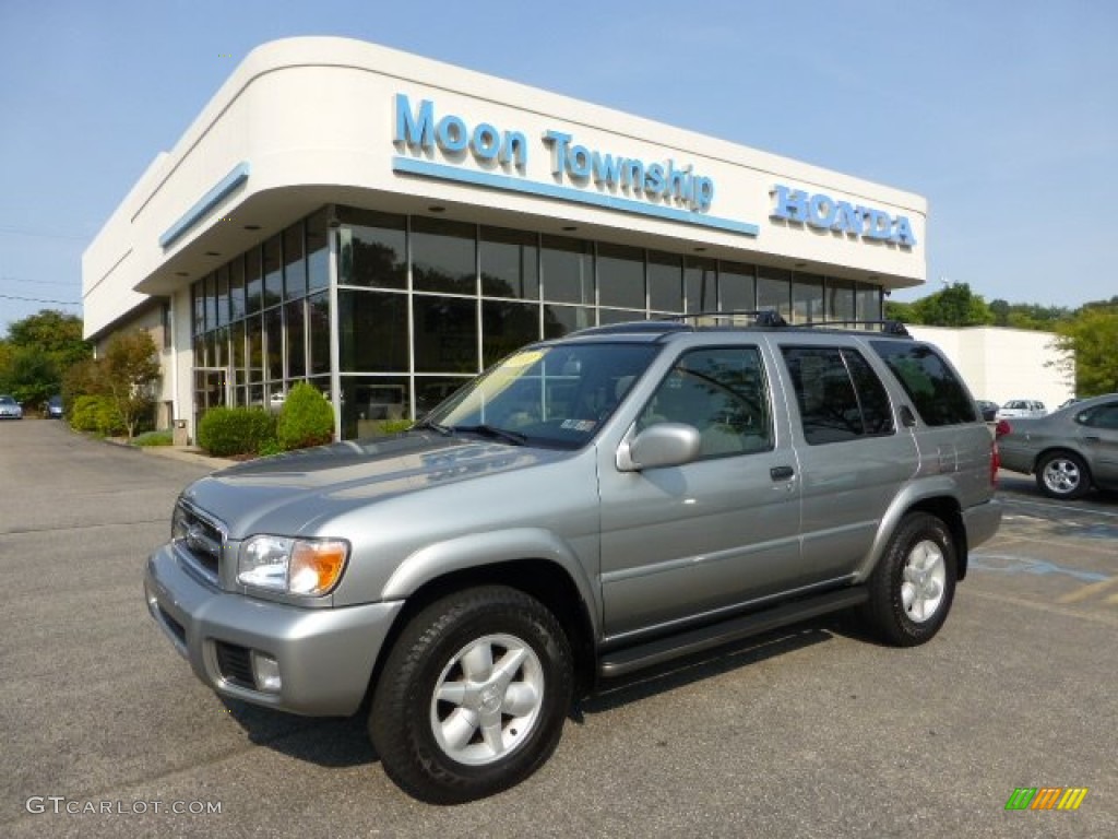 2001 Pathfinder LE 4x4 - Sierra Silver Metallic / Charcoal photo #1