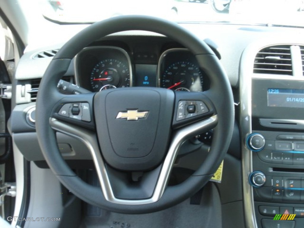 2013 Malibu LS - Champagne Silver Metallic / Jet Black/Titanium photo #18