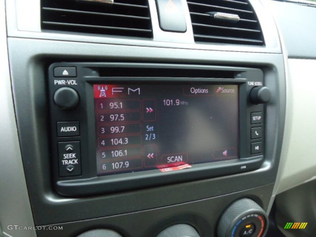 2013 Toyota Corolla L Controls Photo #70956385