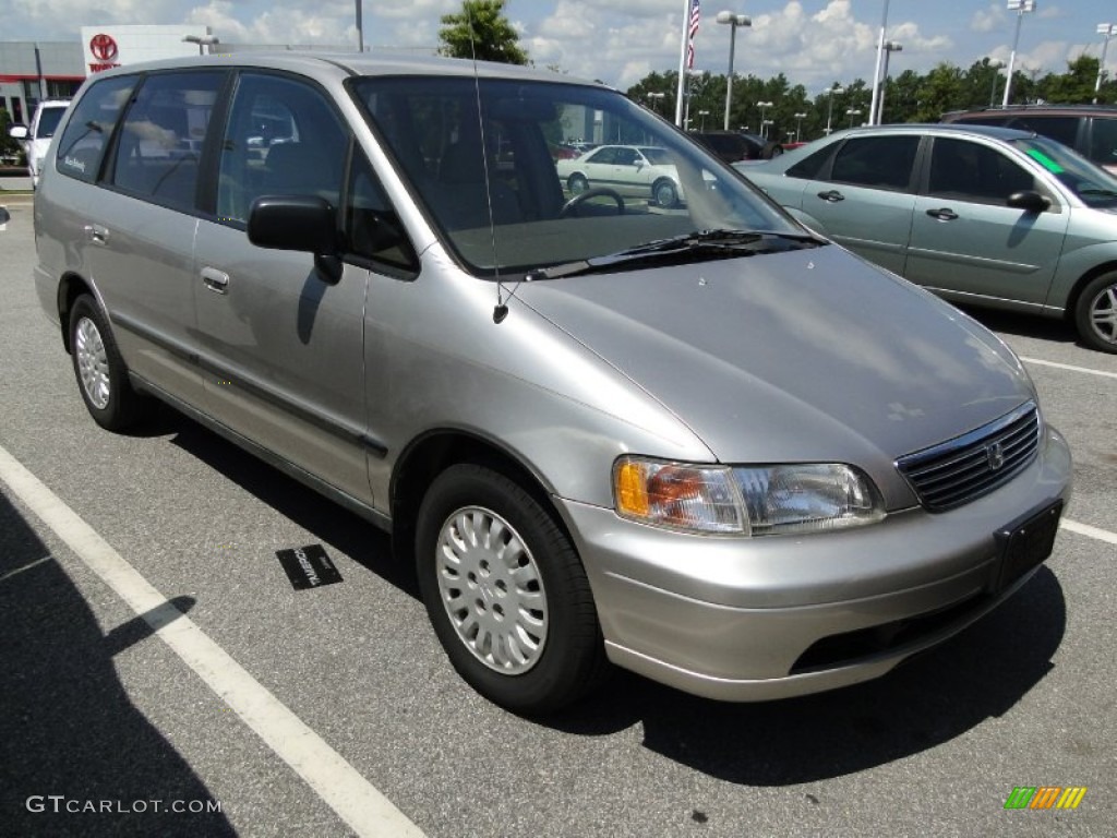 1995 Heather Mist Metallic Honda Odyssey LX #70925984 Photo #2