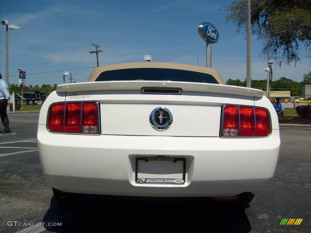 2007 Mustang V6 Deluxe Convertible - Performance White / Medium Parchment photo #4