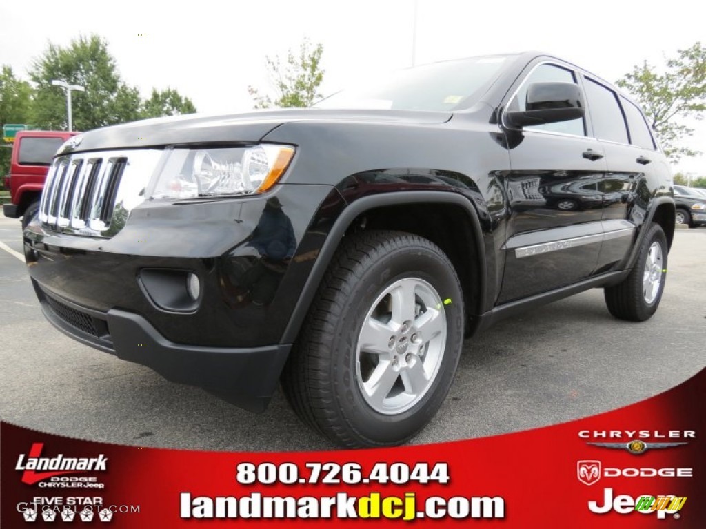 2013 Grand Cherokee Laredo 4x4 - Black Forest Green Pearl / Black photo #1