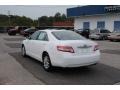 Super White - Camry XLE Photo No. 3