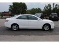 Super White - Camry XLE Photo No. 6
