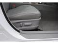 Super White - Camry XLE Photo No. 29