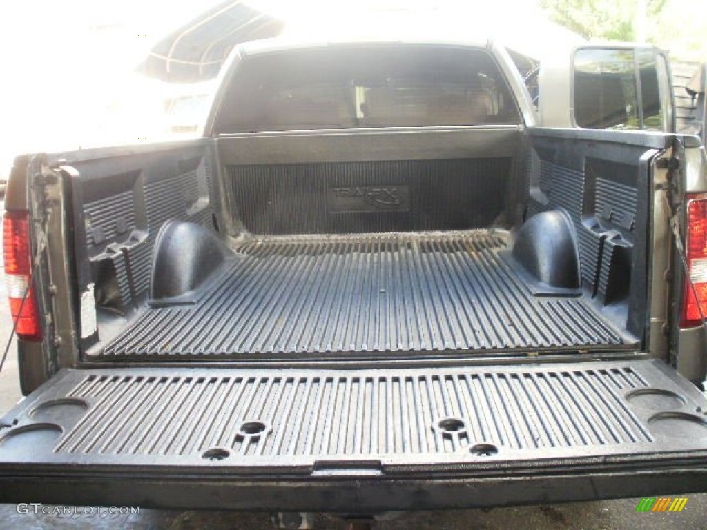 2004 F150 Lariat SuperCab 4x4 - Dark Shadow Grey Metallic / Black photo #3