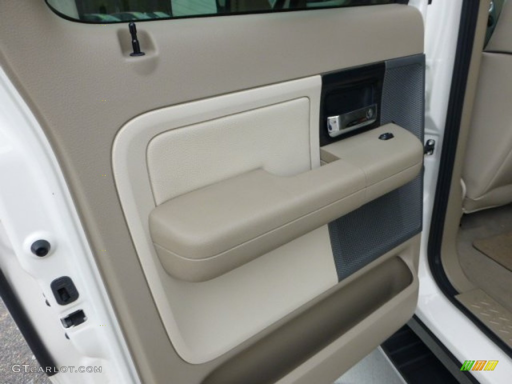 2008 Lincoln Mark LT SuperCrew 4x4 Light Parchment/Espresso Piping Door Panel Photo #70963905