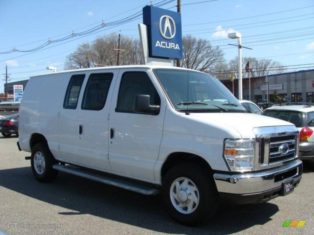 2008 E Series Van E250 Super Duty Cargo - Oxford White / Medium Flint photo #1