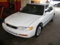 1996 Frost White Honda Accord LX Sedan  photo #2