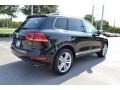 Black - Touareg TDI Executive 4XMotion Photo No. 5