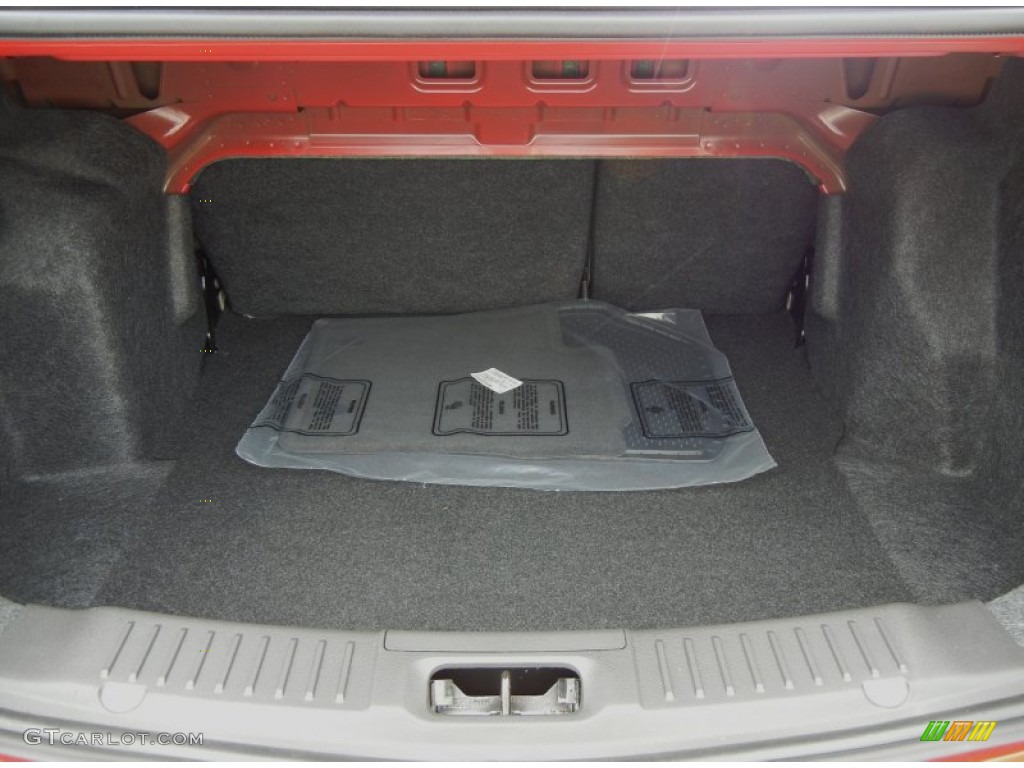 2013 Ford Fiesta SE Sedan Trunk Photo #70967707