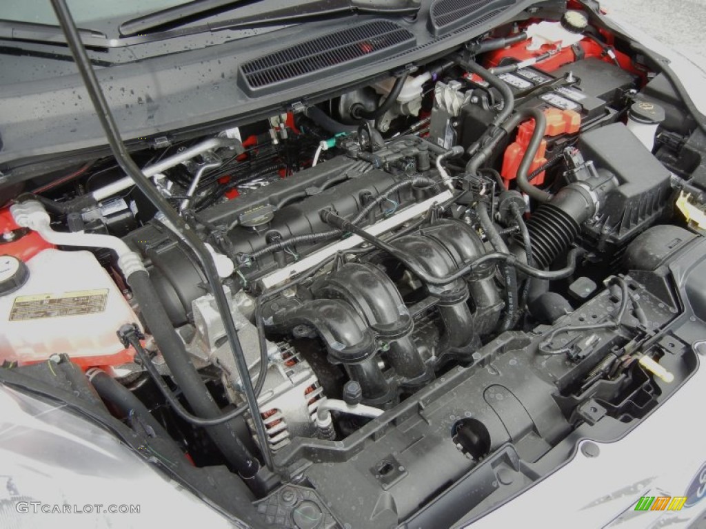 2013 Ford Fiesta SE Sedan 1.6 Liter DOHC 16-Valve Ti-VCT Duratec 4 Cylinder Engine Photo #70967716