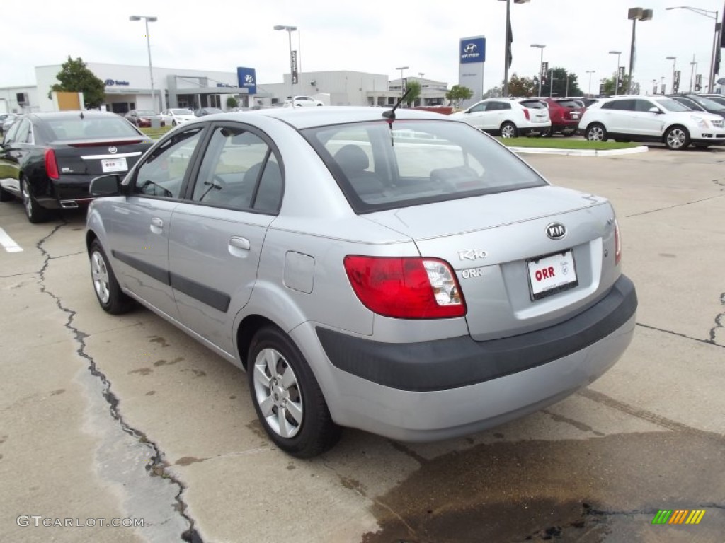 2007 Rio LX Sedan - Silver / Black photo #4