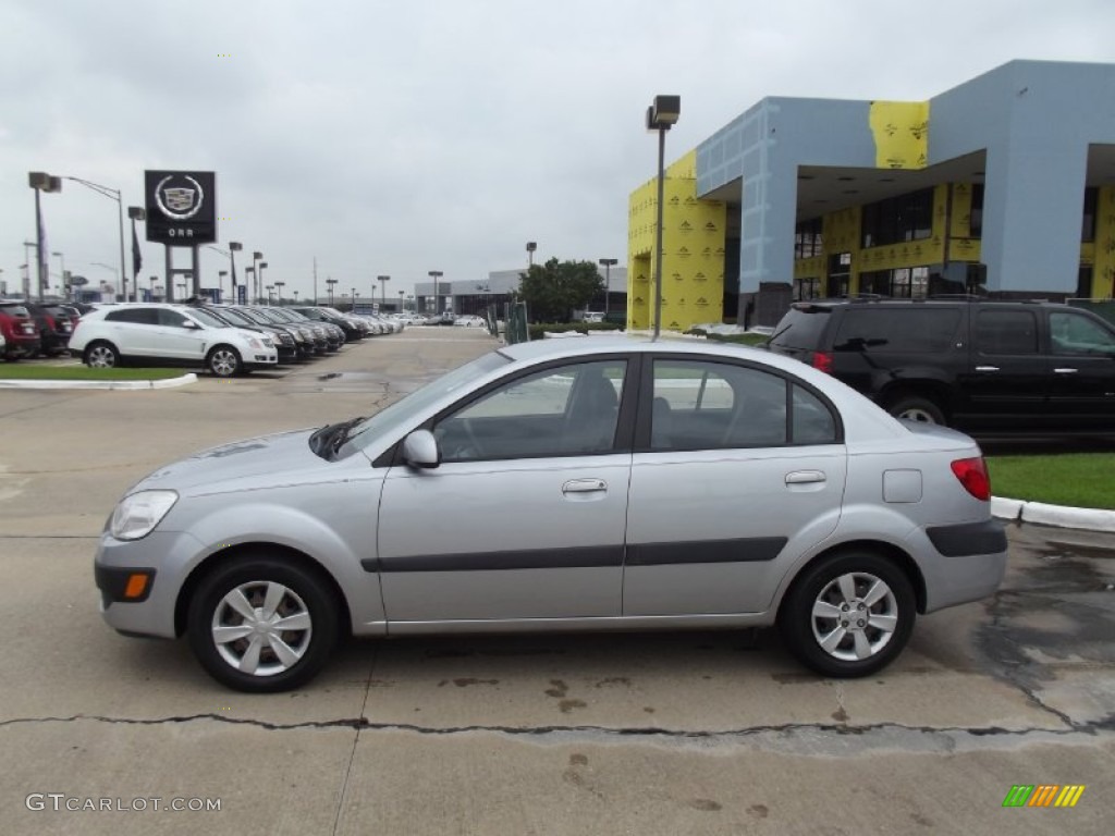 2007 Rio LX Sedan - Silver / Black photo #5